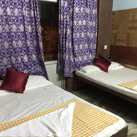 Hotel Rehoboth Kanyakumari Bagian luar foto