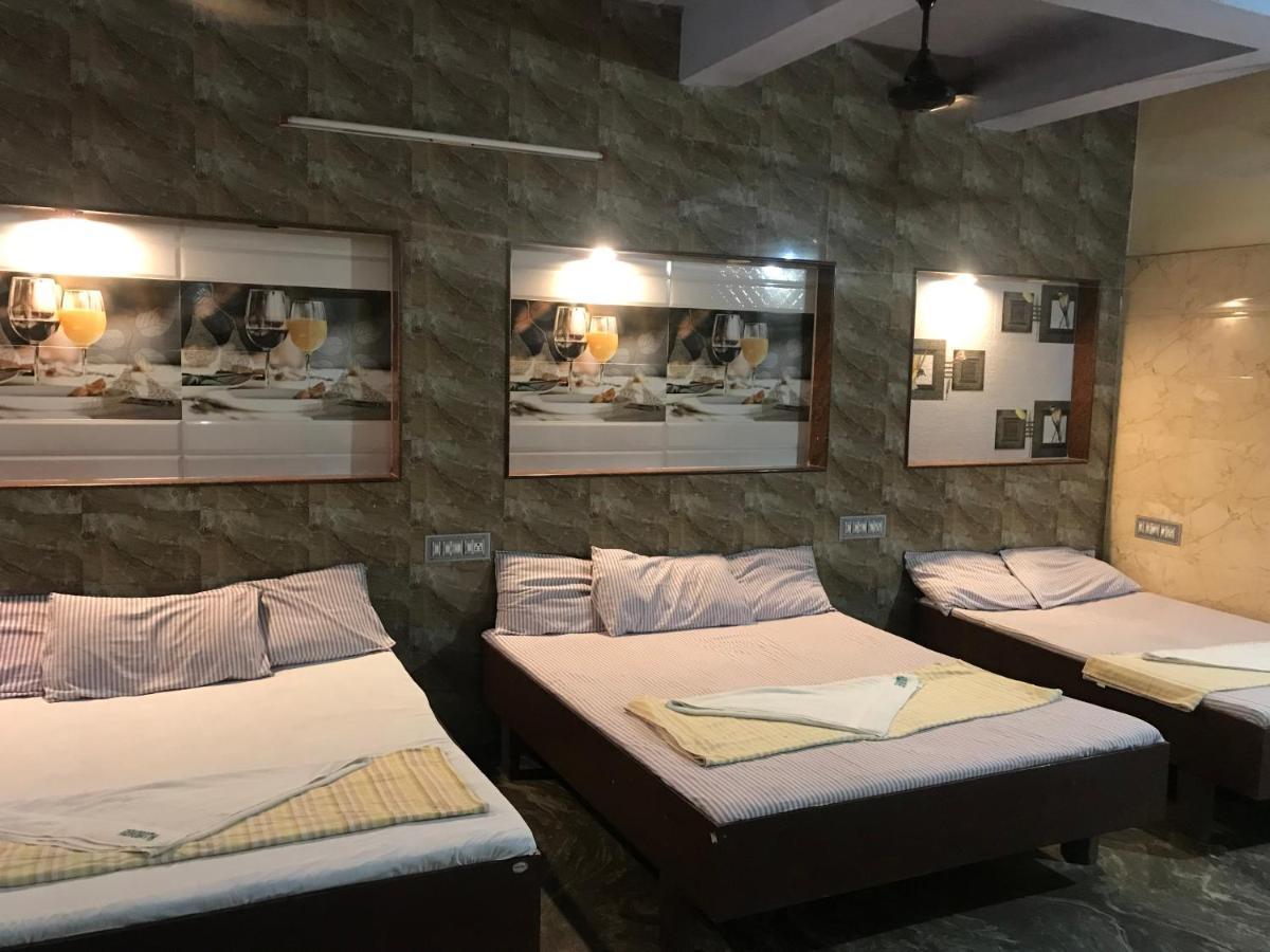 Hotel Rehoboth Kanyakumari Bagian luar foto