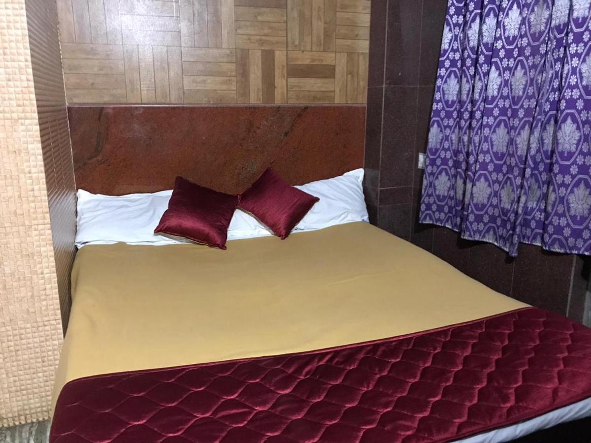 Hotel Rehoboth Kanyakumari Bagian luar foto